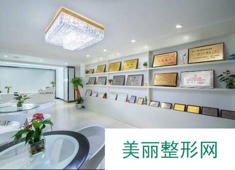 郑州东方整形医院怎么样？价目表（价格表）国庆特惠一览