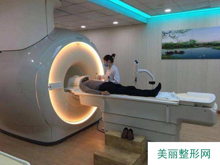 湖南第二人民医院整容科怎么样 价格表全新版曝光~