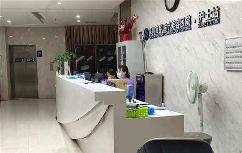 在深圳富华医疗美容医院做的双眼皮挺好的 在深圳富华医疗美容医院做的双眼皮挺好的