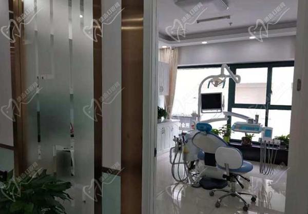 上海尤旦口腔医院补牙多少钱
