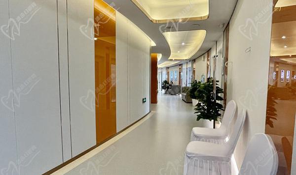 常州曙光口腔医院走廊 常州曙光口腔医院走廊