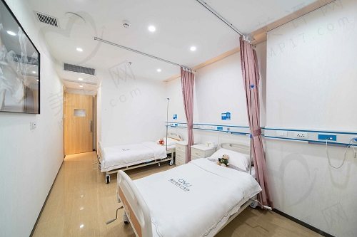 深圳曹孟君富贵包价格 深圳曹孟君富贵包价格