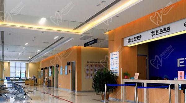 连云港爱尔眼科医院近视手术价格表