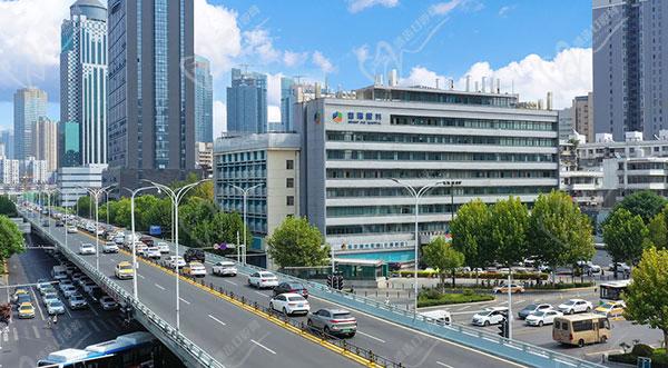 武汉普瑞眼科医院 武汉普瑞眼科医院