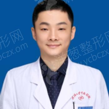 郭亮.jpg