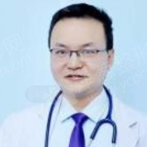 王亚强.jpg