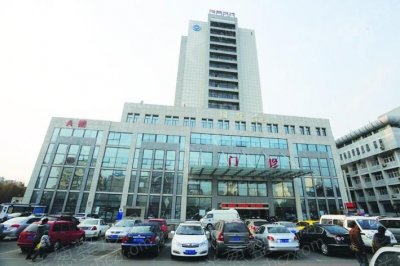 济南市第四人民医院整形科自体软骨隆鼻